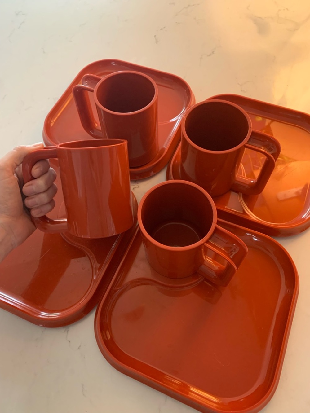 Vintage Picnic Set Rust Red Mugs and Plate - 4-Piece Set